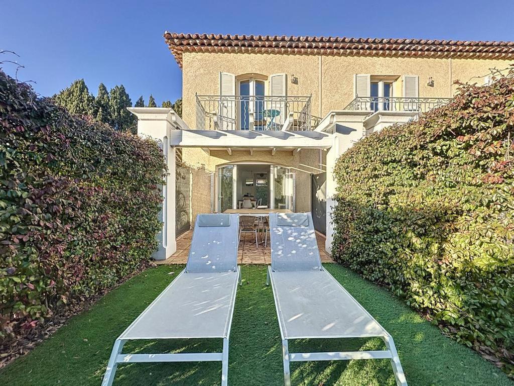 Le Clos De Saint Aygulf Buitenkant foto